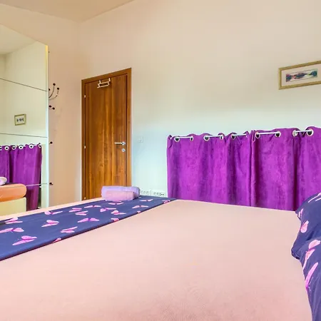 Apartments Zara