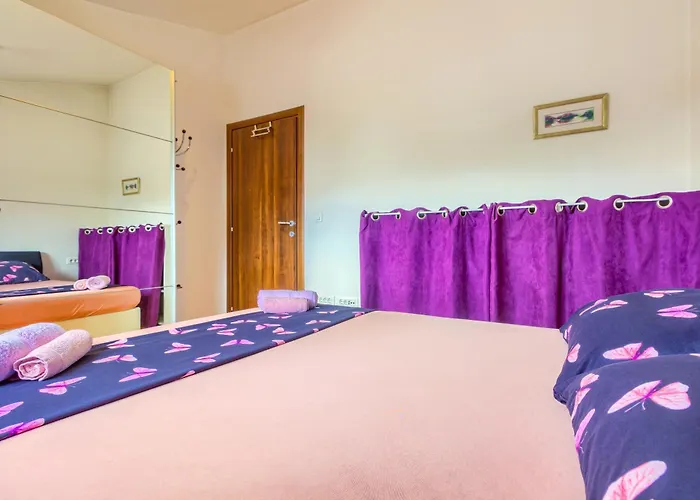 Apartments Zara