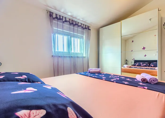 Apartments Zara